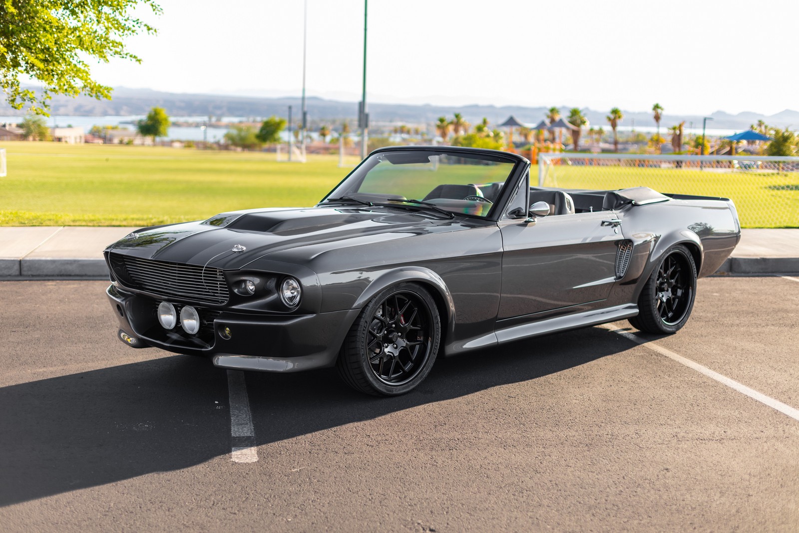 1968 - FORD MUSTANG CONVERTIBLE RESTOMOD, foto 10
