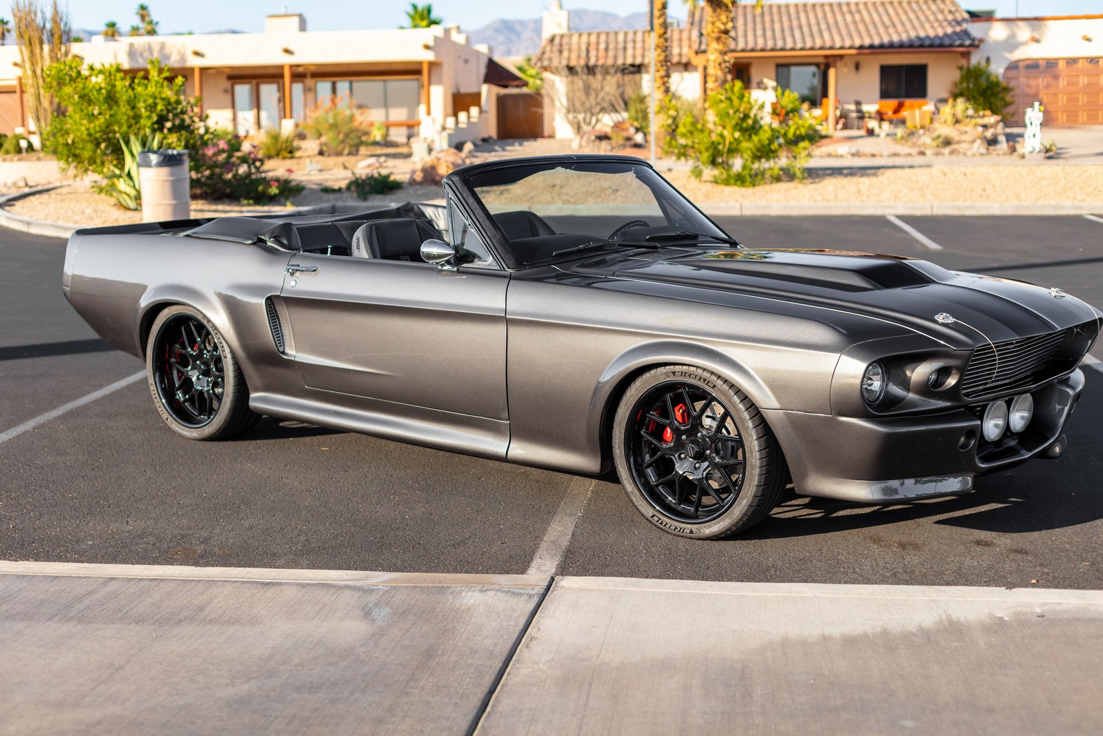 1968 - FORD MUSTANG CONVERTIBLE RESTOMOD, foto 21