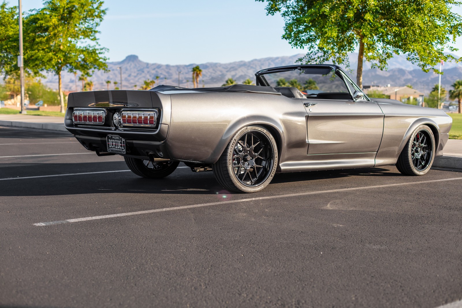 1968 - FORD MUSTANG CONVERTIBLE RESTOMOD, foto 25