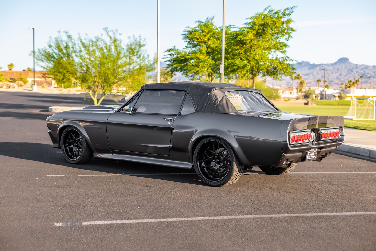 1968 - FORD MUSTANG CONVERTIBLE RESTOMOD, foto 35