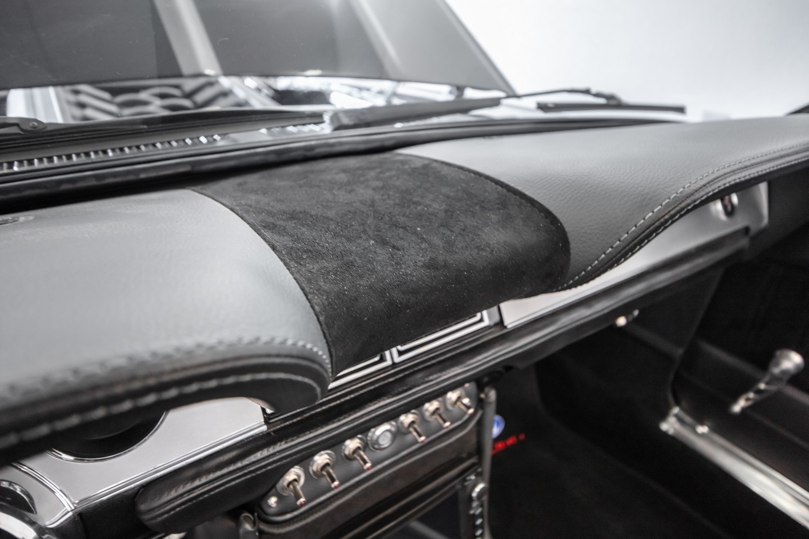 1968 - FORD MUSTANG CONVERTIBLE RESTOMOD, foto 61