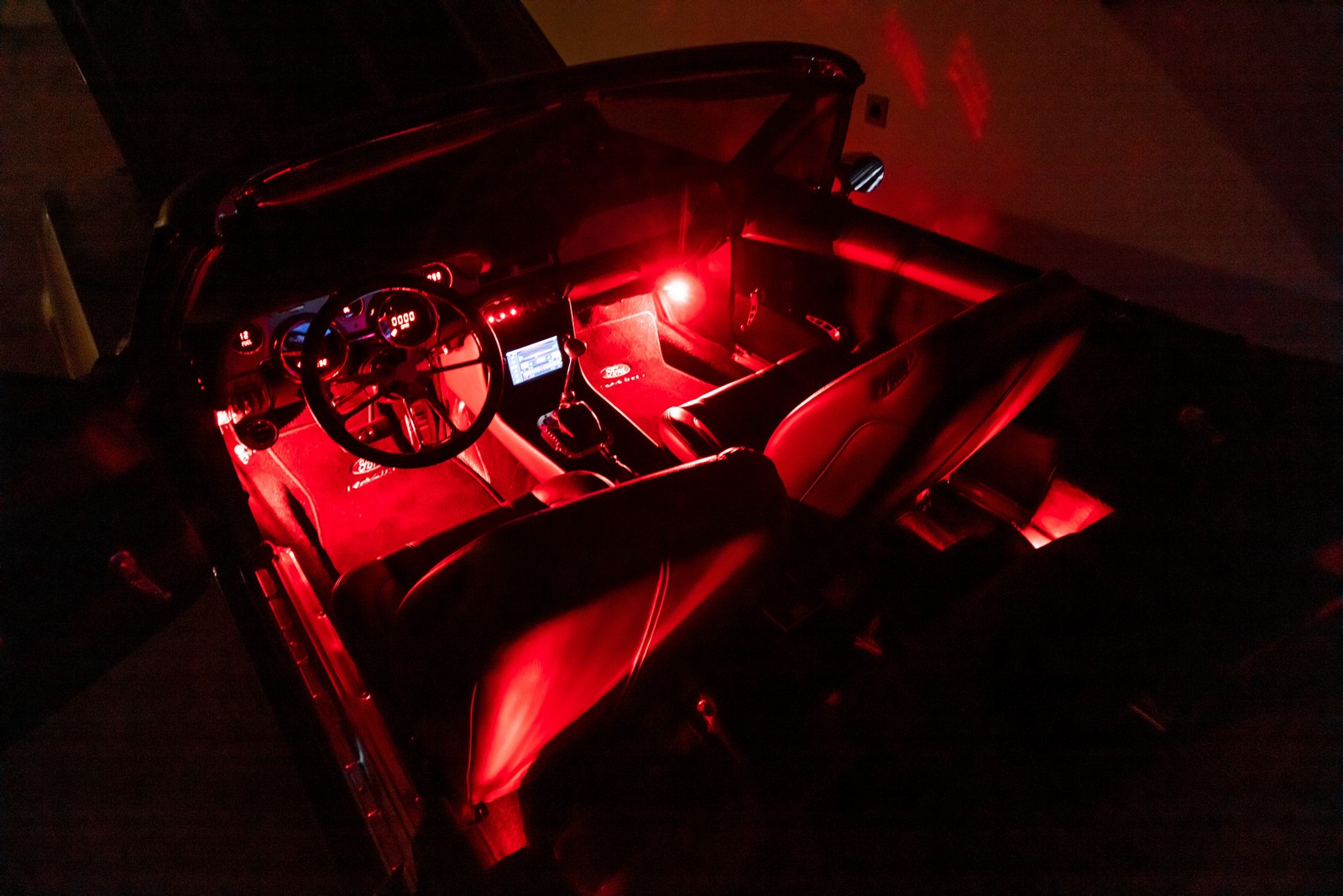 1968 - FORD MUSTANG CONVERTIBLE RESTOMOD, foto 70