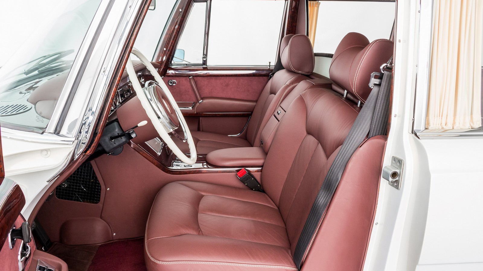 1975 - MERCEDES-BENZ 600 PULLMAN MAYBACH ‘ONE OF ONE’, foto 13