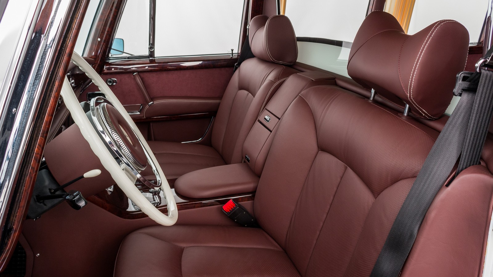 1975 - MERCEDES-BENZ 600 PULLMAN MAYBACH ‘ONE OF ONE’, foto 14