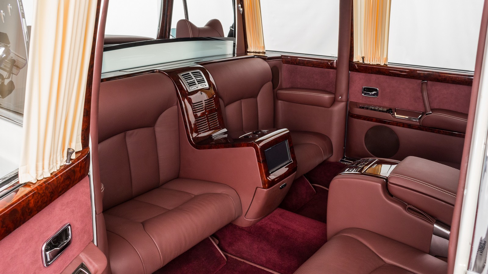 1975 - MERCEDES-BENZ 600 PULLMAN MAYBACH ‘ONE OF ONE’, foto 15