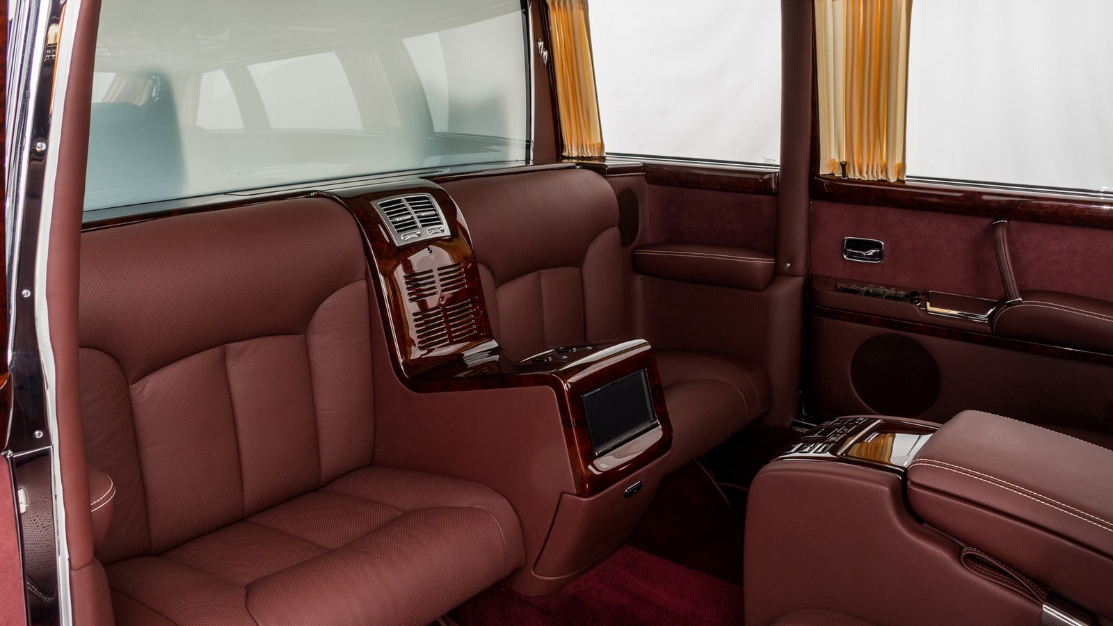 1975 - MERCEDES-BENZ 600 PULLMAN MAYBACH ‘ONE OF ONE’, foto 19