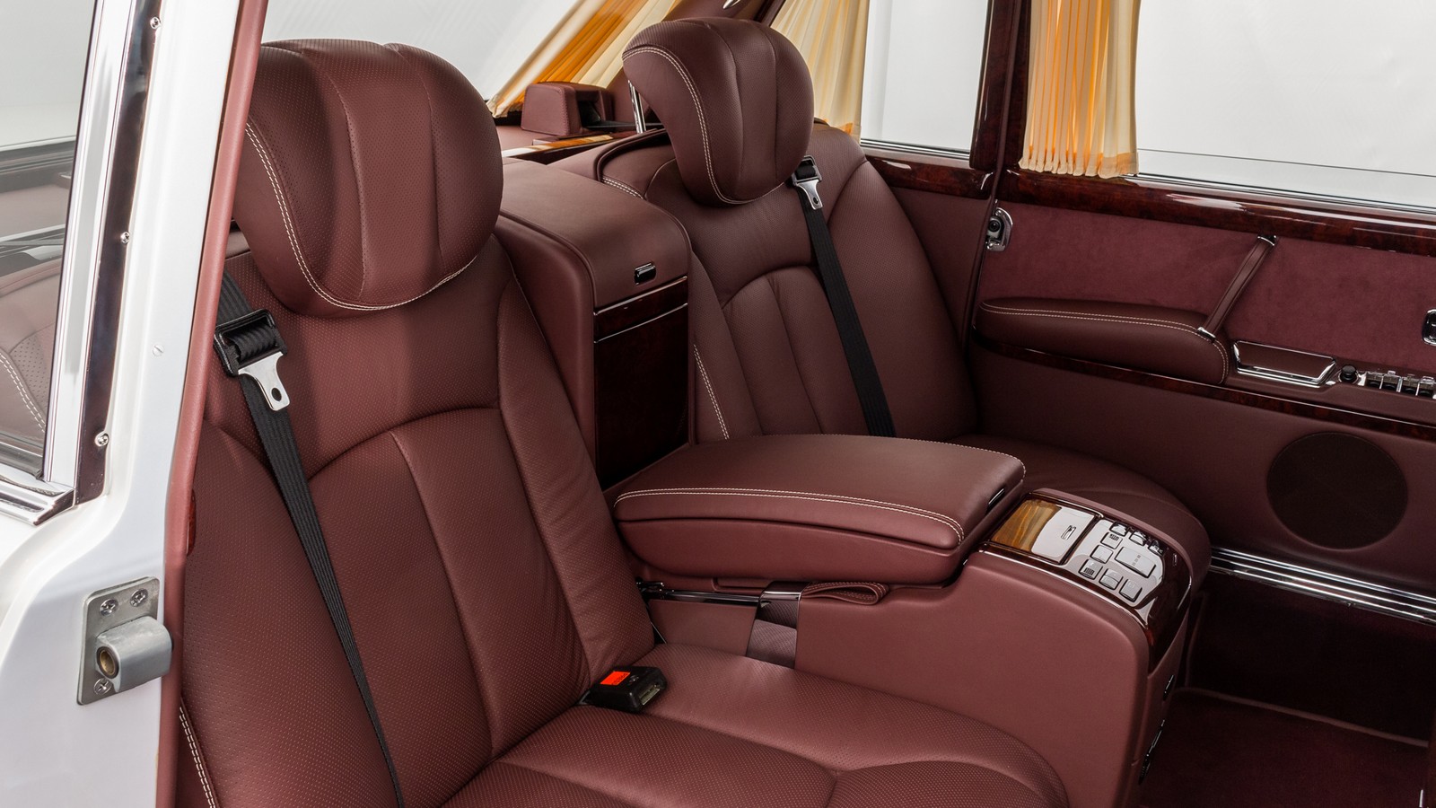 1975 - MERCEDES-BENZ 600 PULLMAN MAYBACH ‘ONE OF ONE’, foto 21