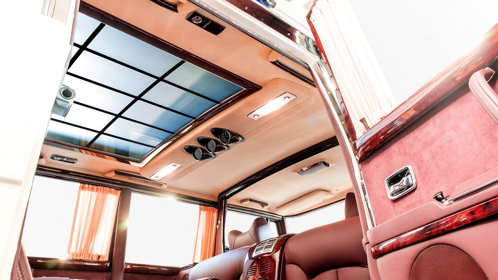 1975 - MERCEDES-BENZ 600 PULLMAN MAYBACH ‘ONE OF ONE’, foto 22