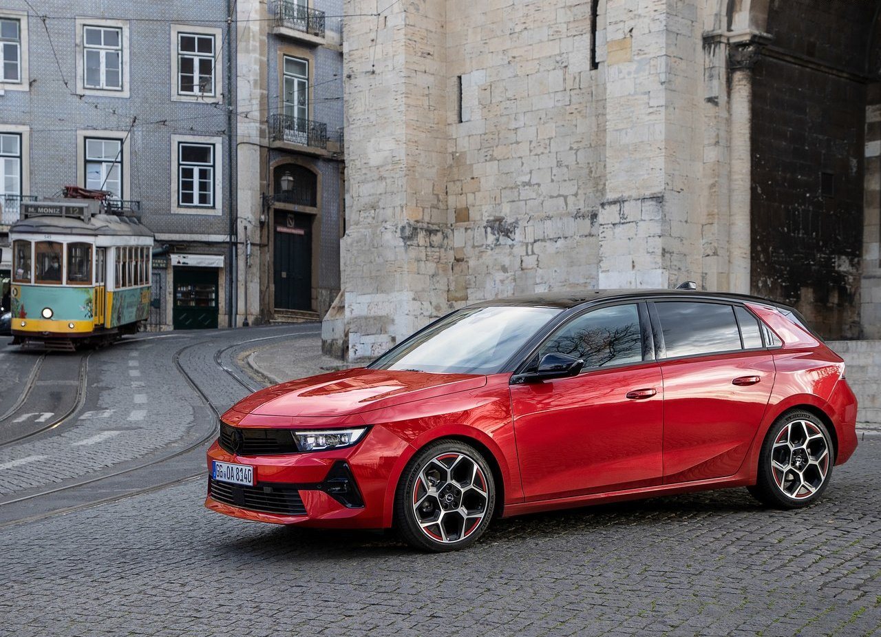 2022 - OPEL ASTRA, foto 18