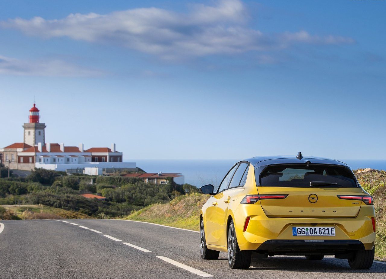2022 - OPEL ASTRA, foto 40