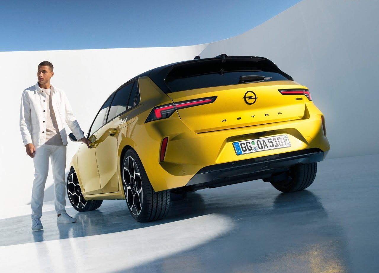 2022 - OPEL ASTRA, foto 42