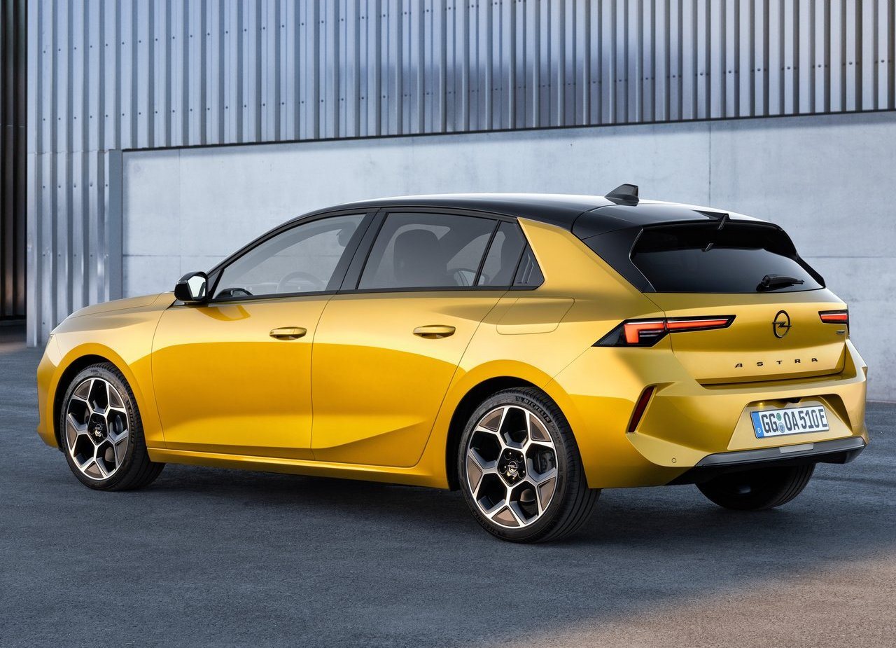 2022 - OPEL ASTRA, foto 43