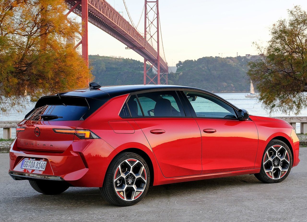 2022 - OPEL ASTRA, foto 47