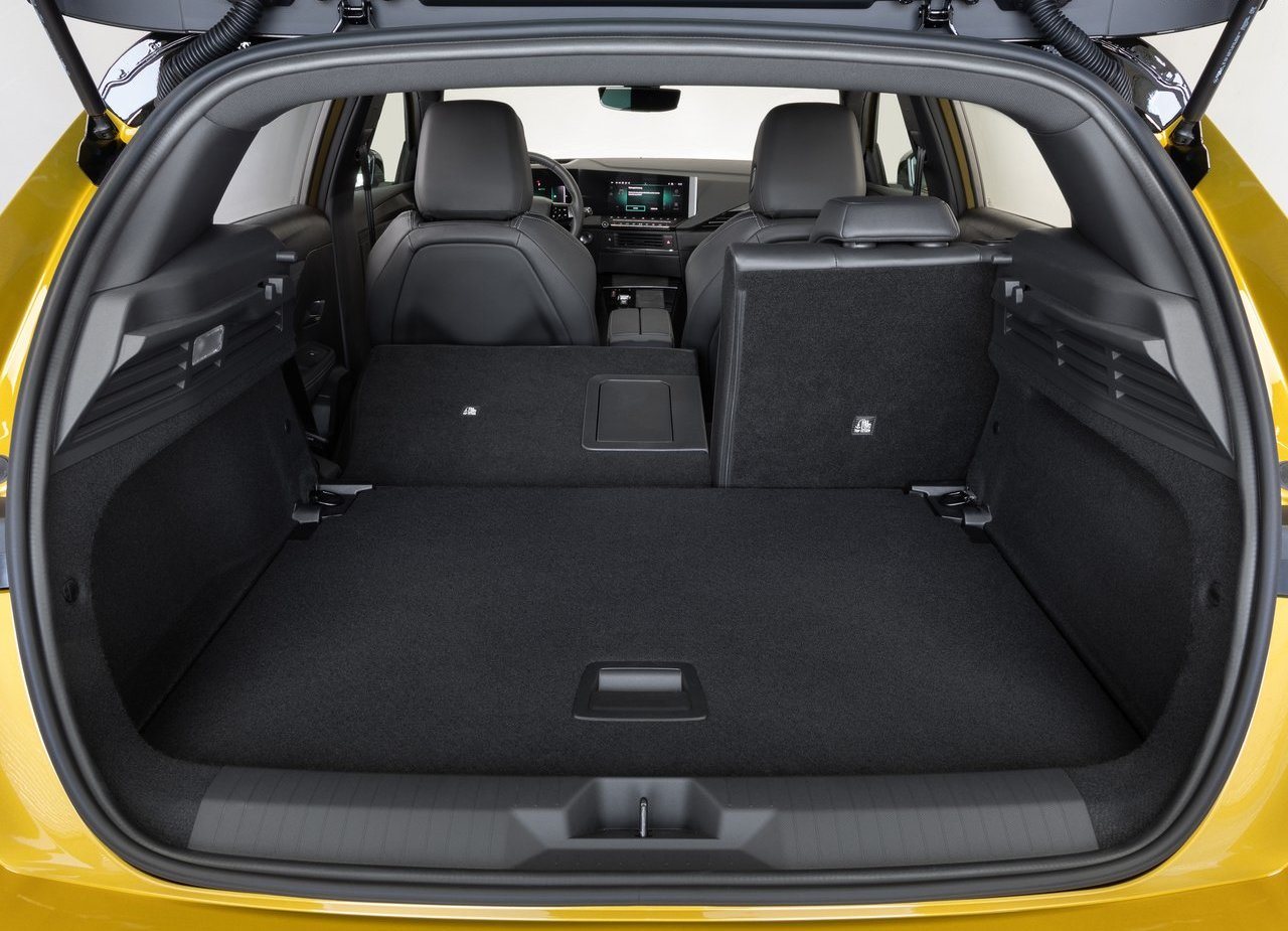 2022 - OPEL ASTRA, foto 90