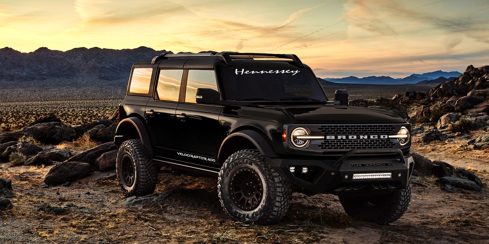 FORD BRONCO VELOCIRAPTOR 400 BY HENNESSEY, foto 1