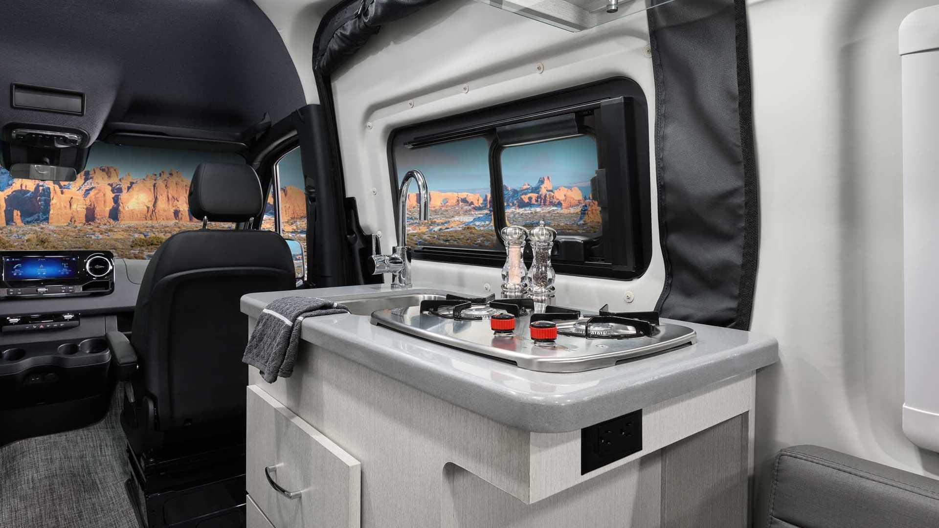 2021 - MERCEDES-BENZ SPRINTER SANCTUARY BY THOR MOTOR COACH, foto 8