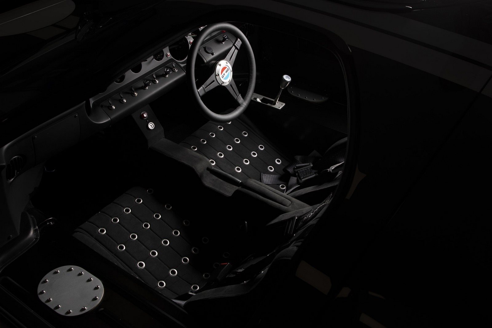 FORD GT40 SUPERFORMANCE EV BY EVERRATI, foto 8