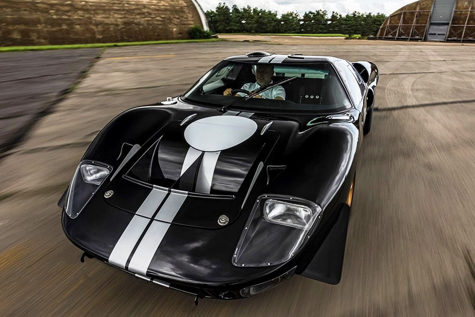 FORD GT40 SUPERFORMANCE EV BY EVERRATI, foto 13