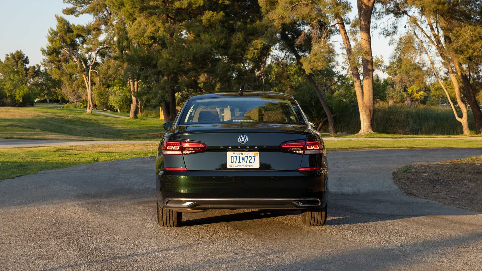 2022 - VOLKSWAGEN PASSAT LIMITED EDITION, foto 4