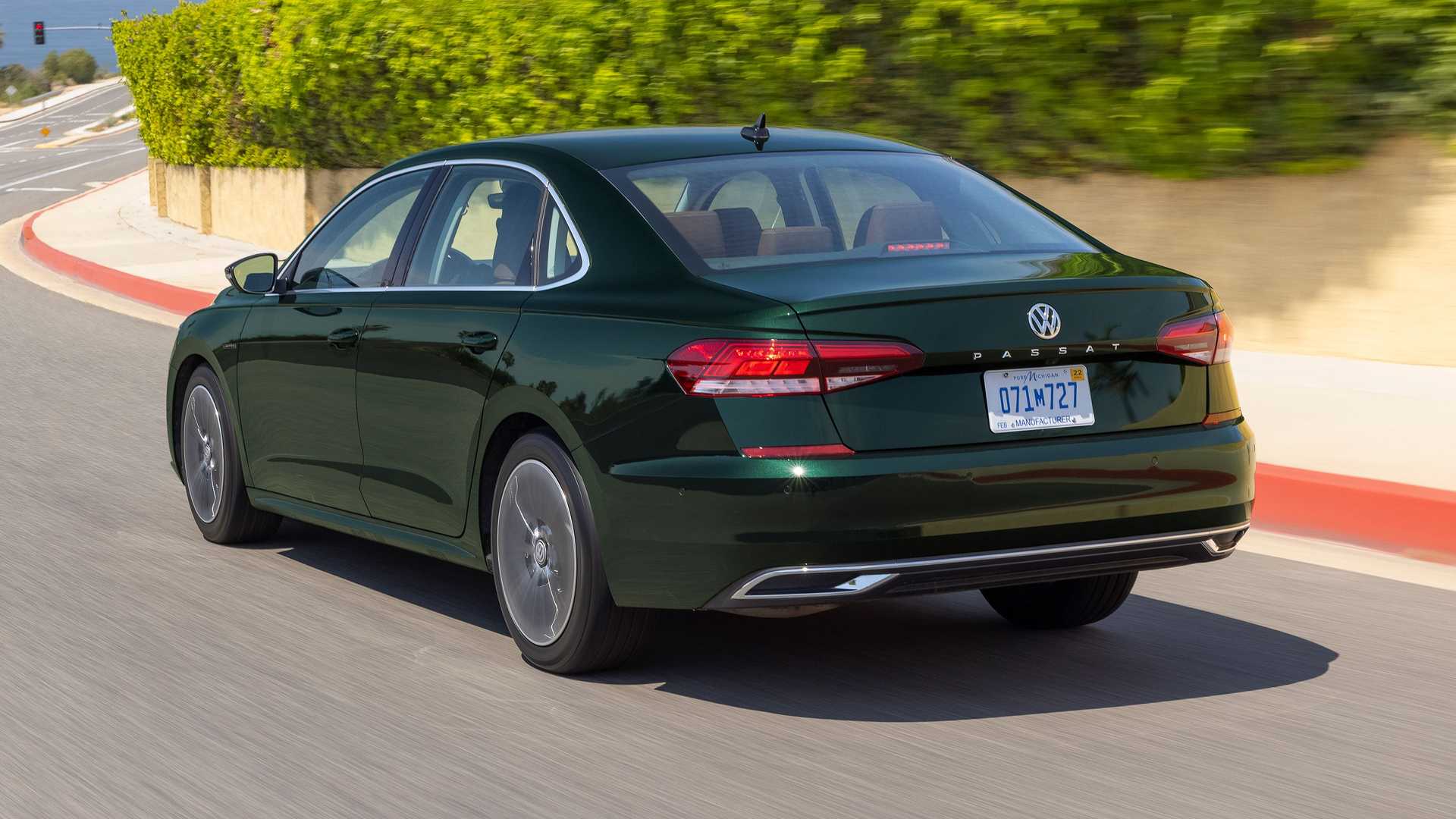 2022 - VOLKSWAGEN PASSAT LIMITED EDITION, foto 10