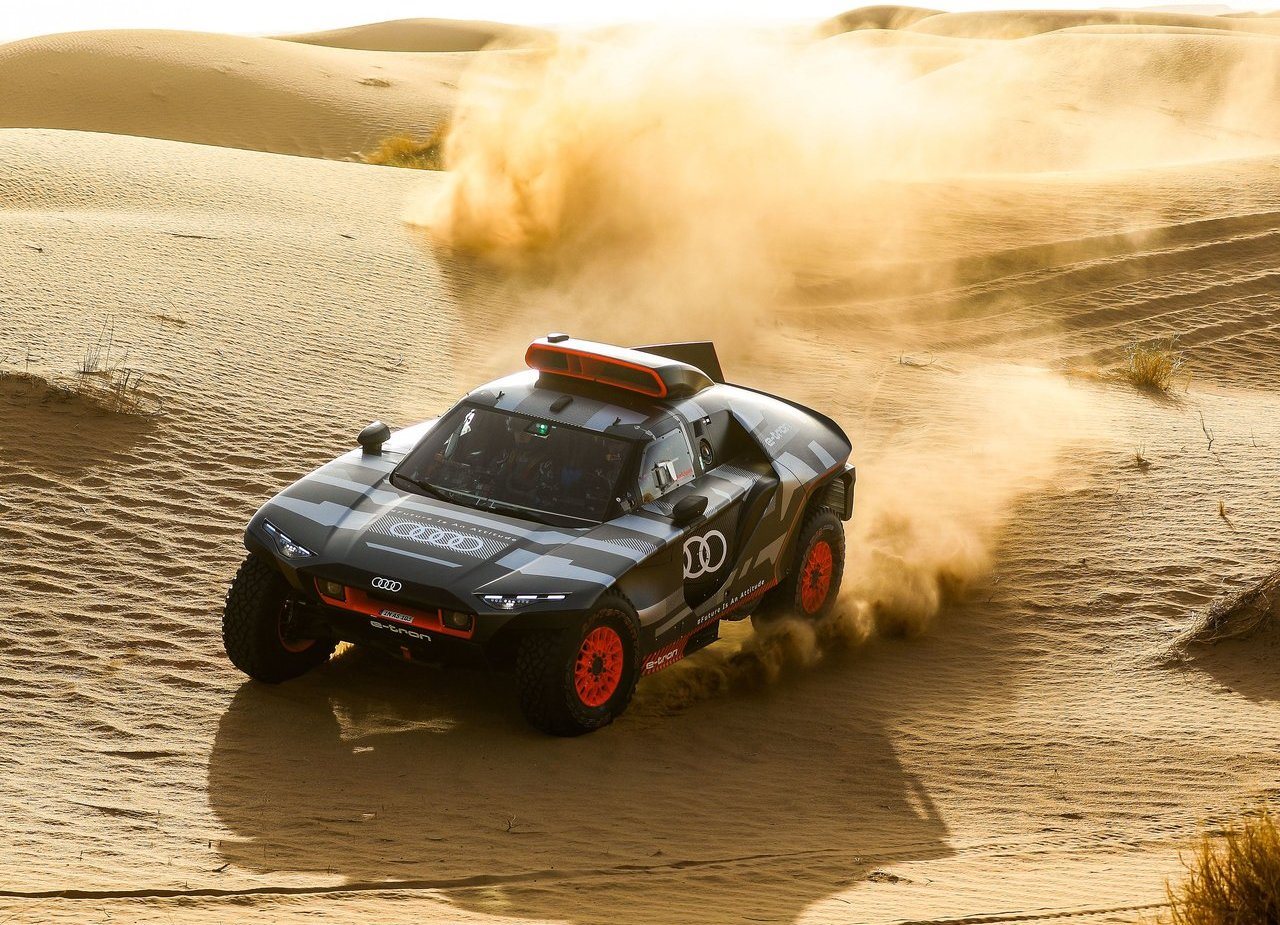 2022 - AUDI RS Q E-TRON DAKAR RALLY, foto 11