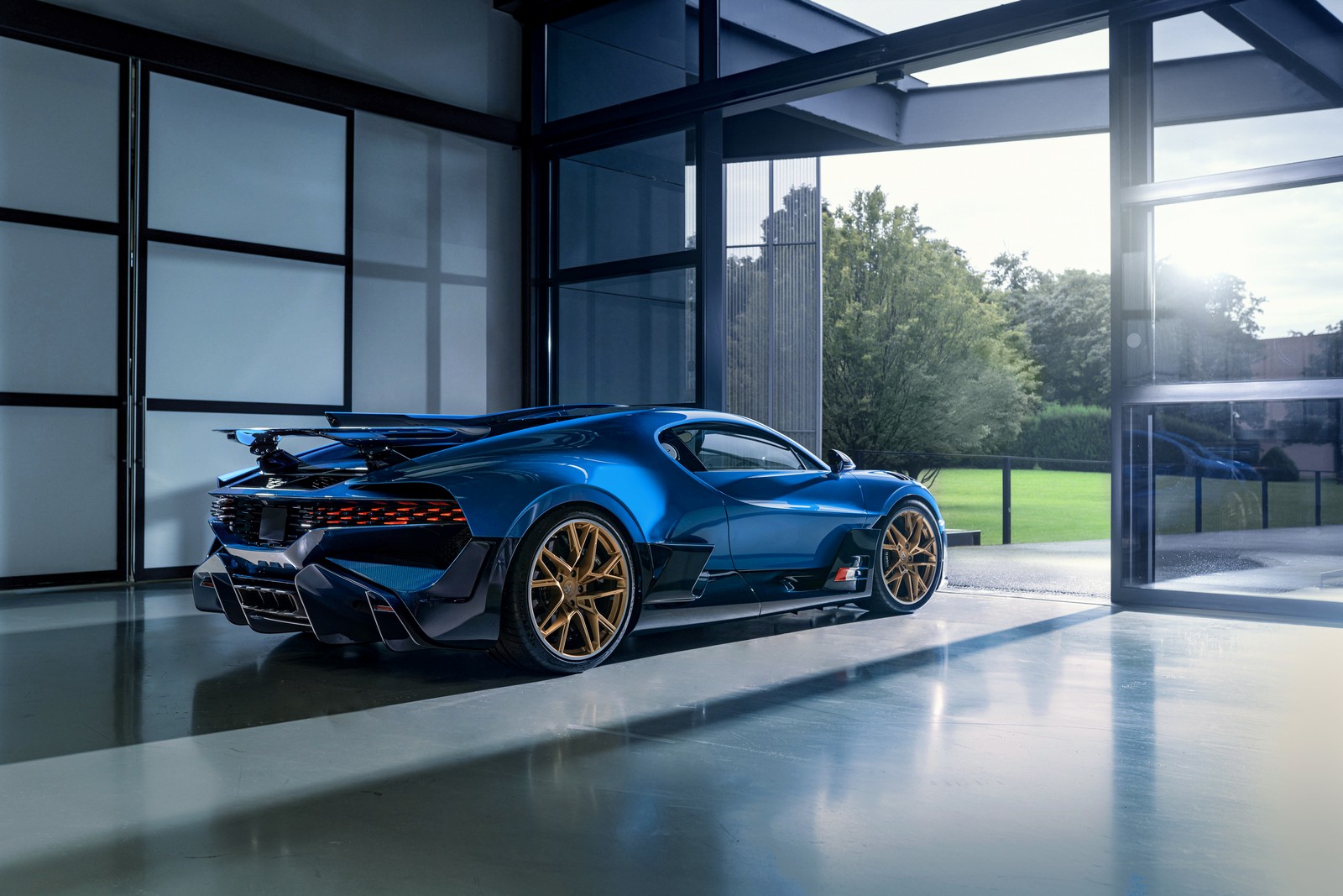 BUGATTI DIVO, foto 2