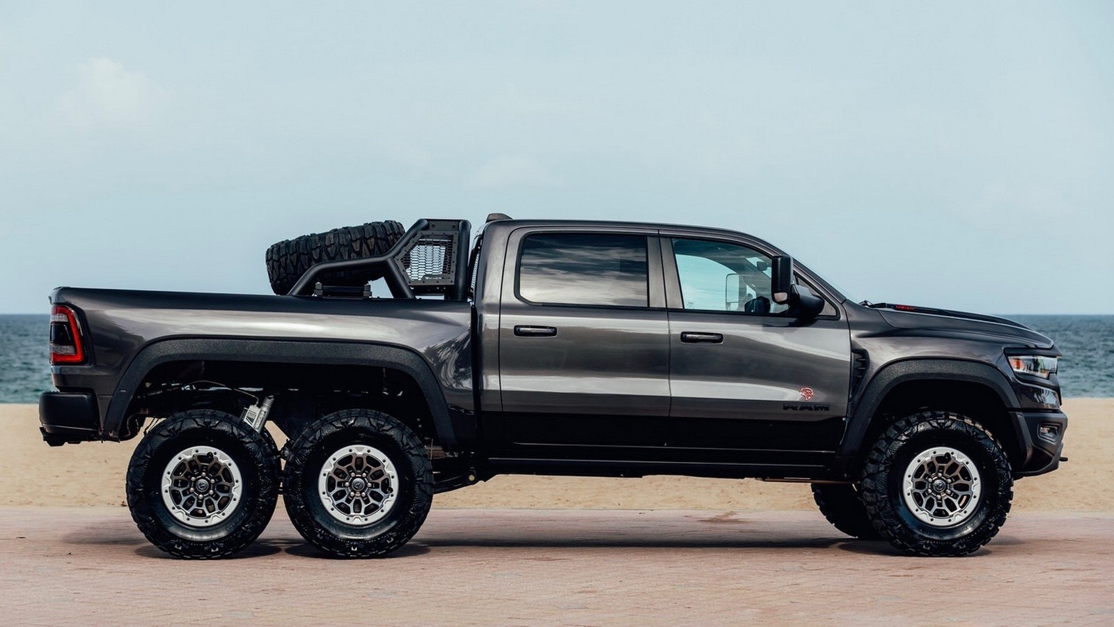 2021 - RAM TRX 6X6 WARLORD BY APOCALYPSE, foto 6