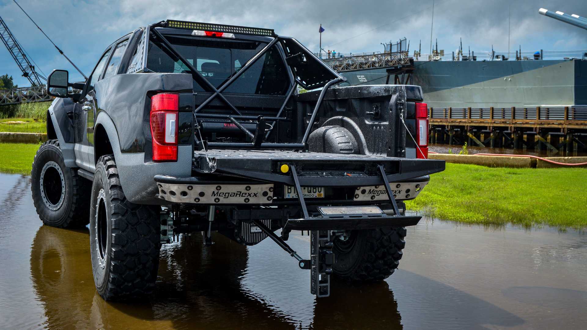FORD F-250 MEGARAPTOR BY MEGAREXX TRUCKS, foto 9