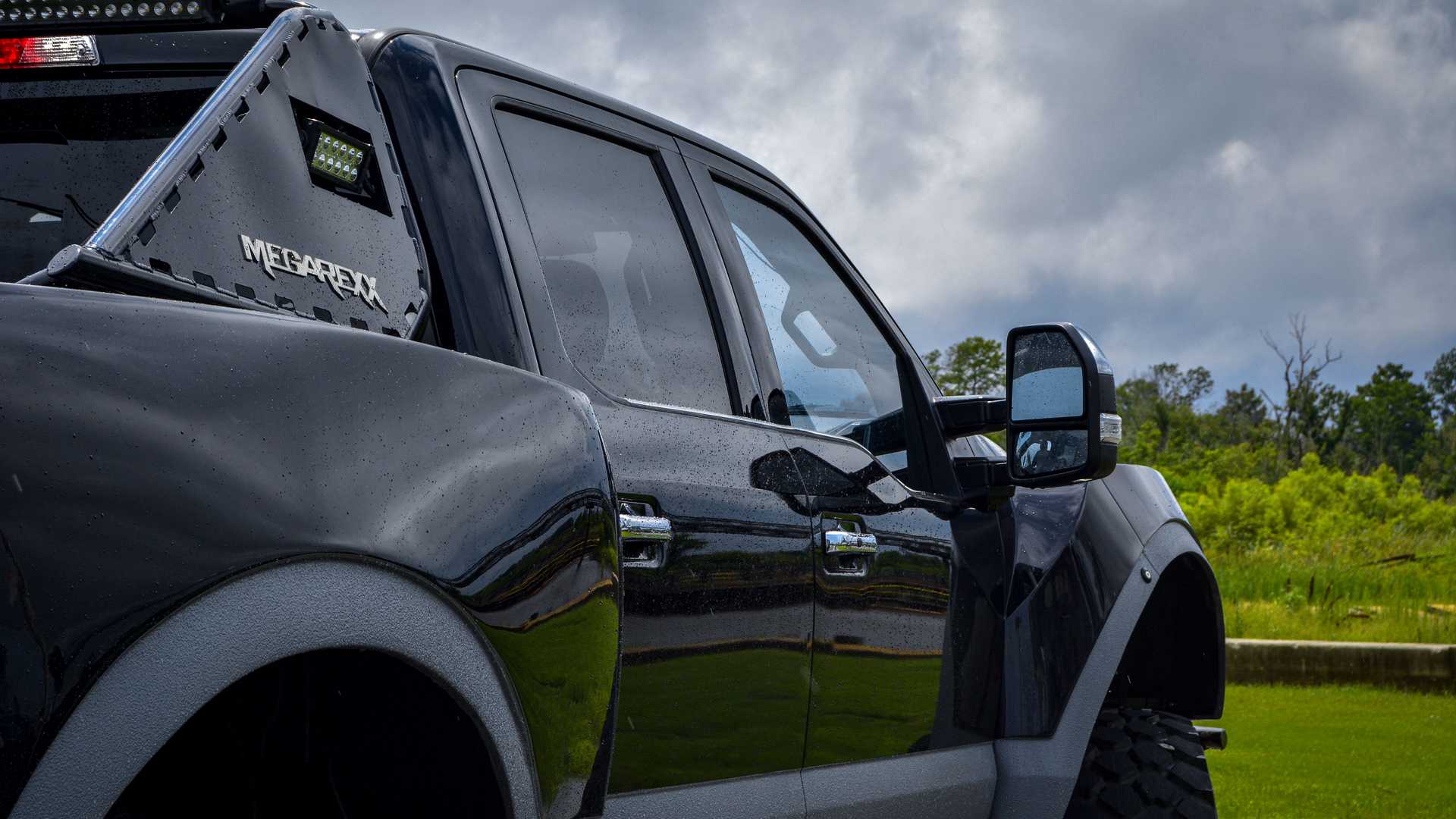 FORD F-250 MEGARAPTOR BY MEGAREXX TRUCKS, foto 11