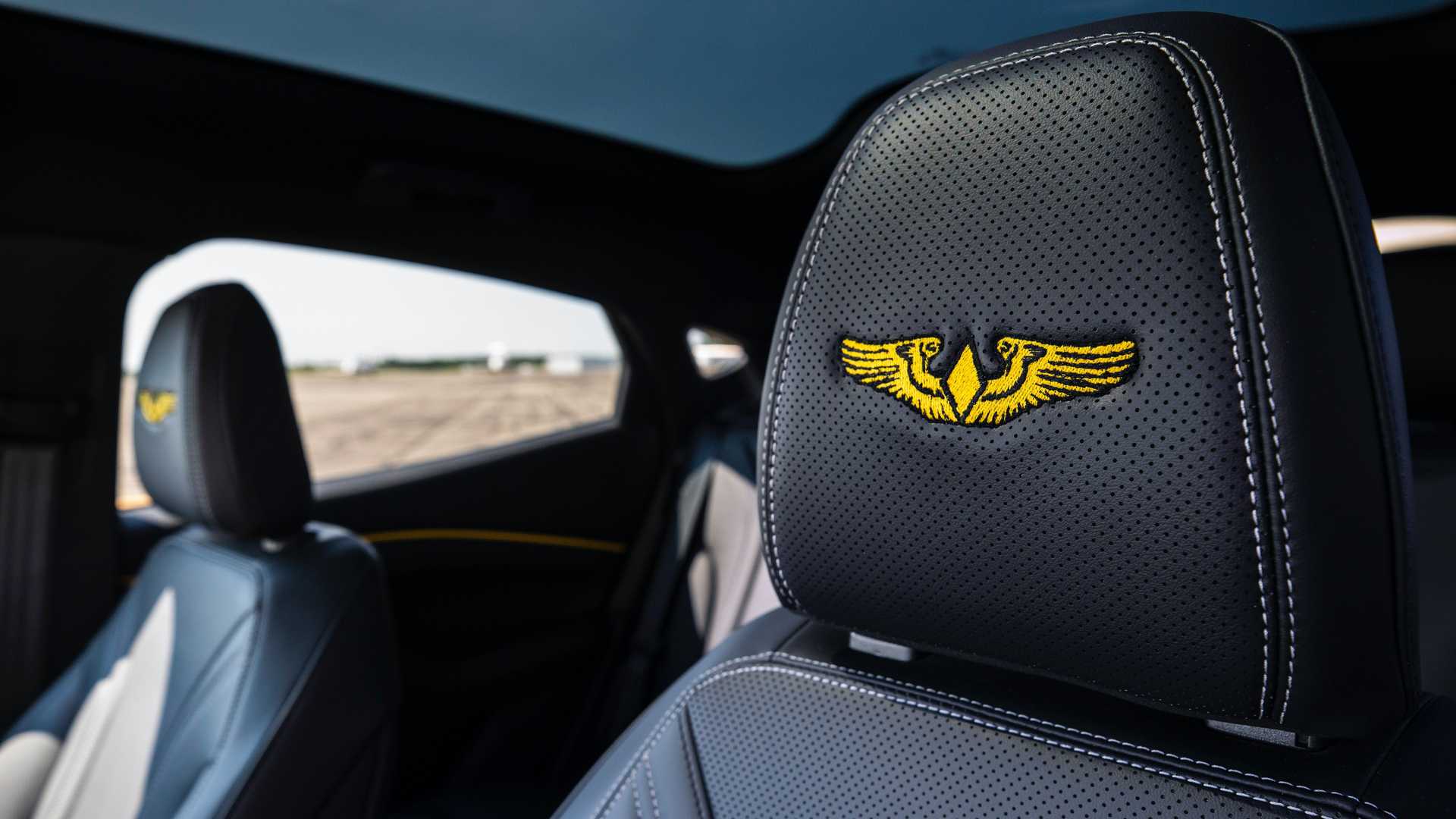 2021 - FORD MUSTANG MACH-E EAA AIRVENTURE CONCEPT, foto 5