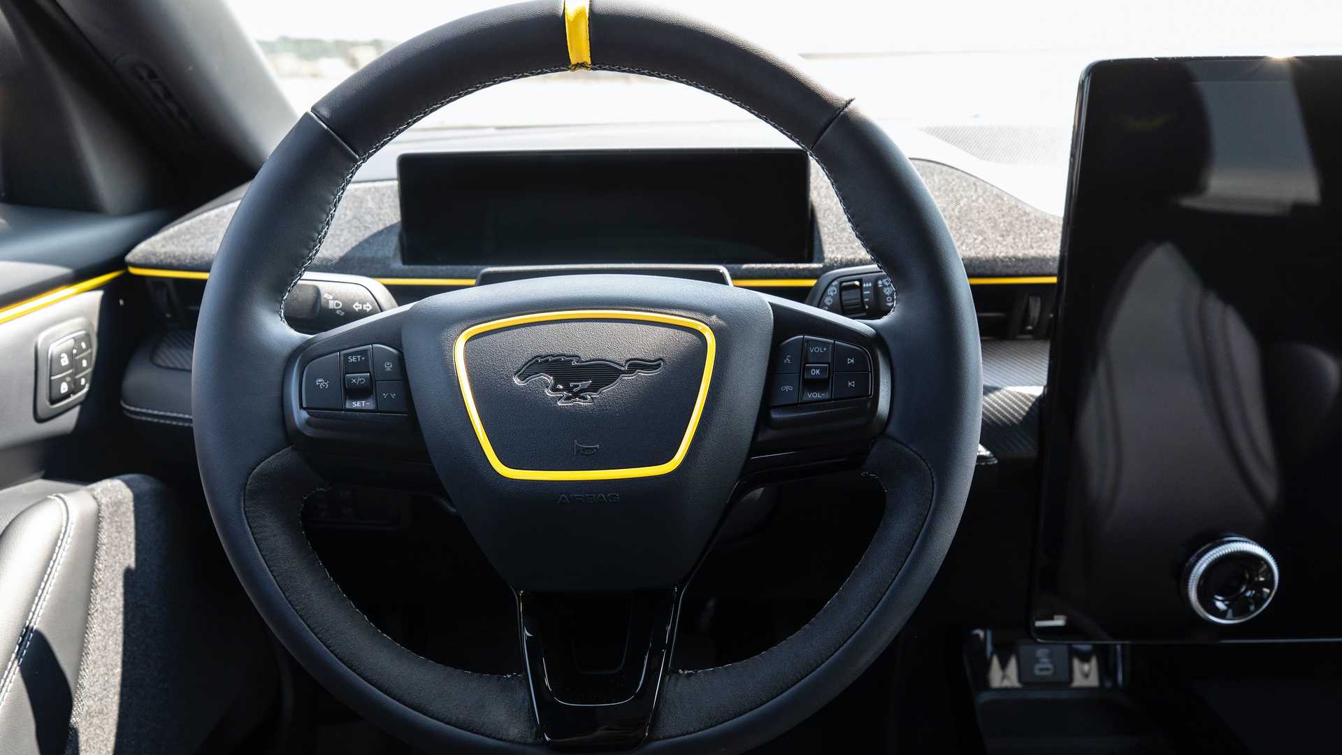 2021 - FORD MUSTANG MACH-E EAA AIRVENTURE CONCEPT, foto 7