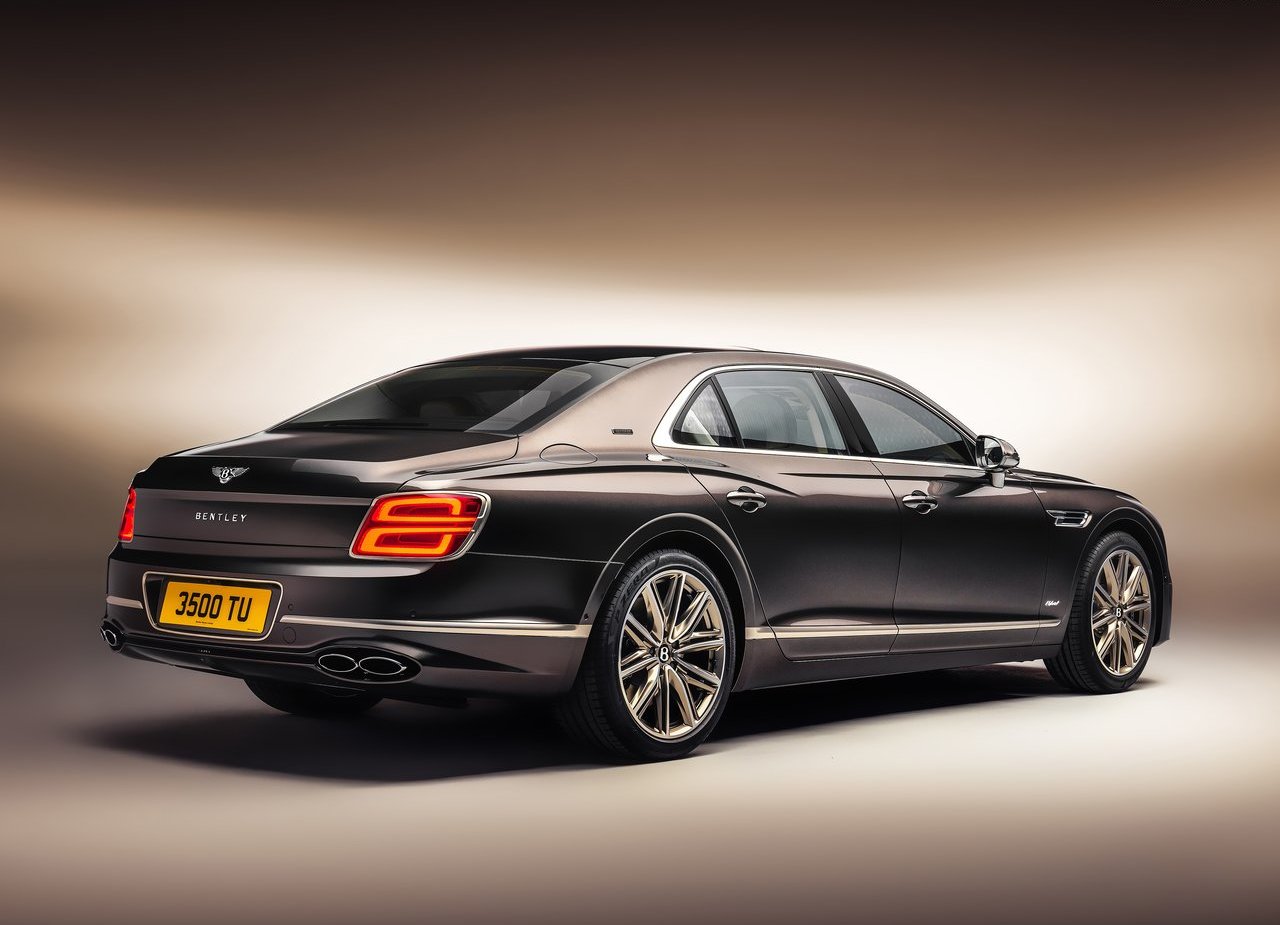 2022 - BENTLEY FLYING SPUR HYBRID ODYSSEAN EDITION, foto 3