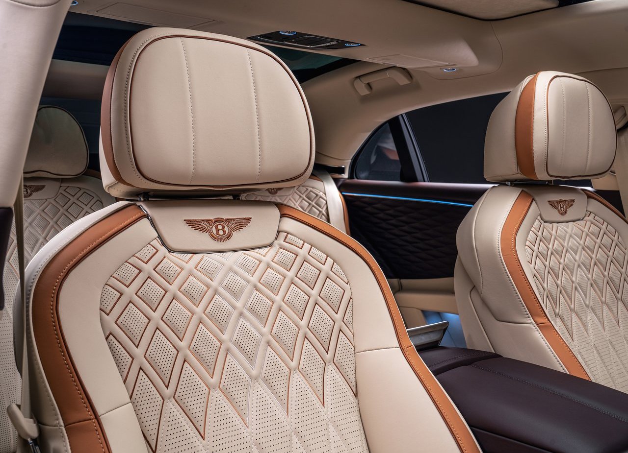 2022 - BENTLEY FLYING SPUR HYBRID ODYSSEAN EDITION, foto 6