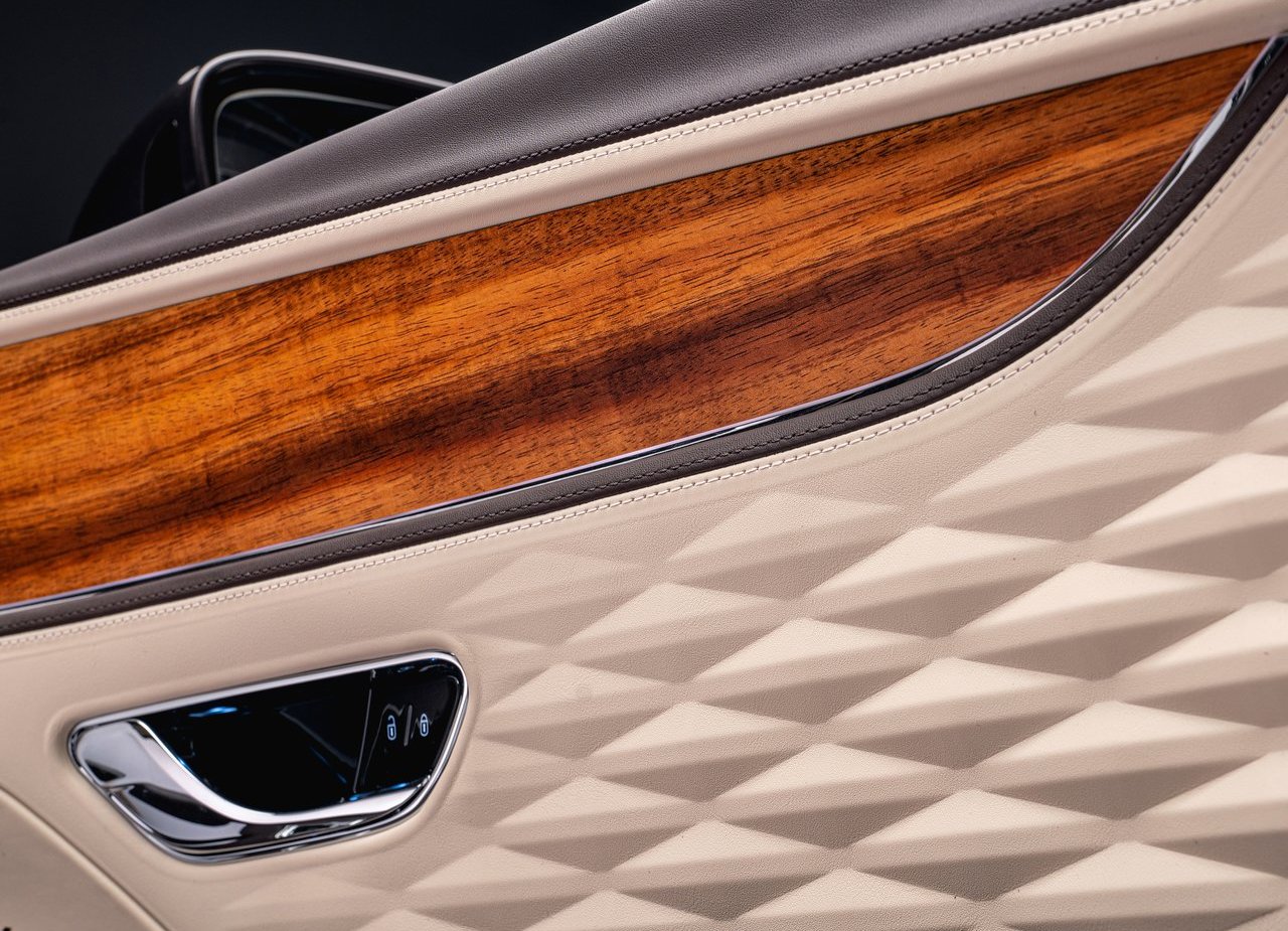 2022 - BENTLEY FLYING SPUR HYBRID ODYSSEAN EDITION, foto 7