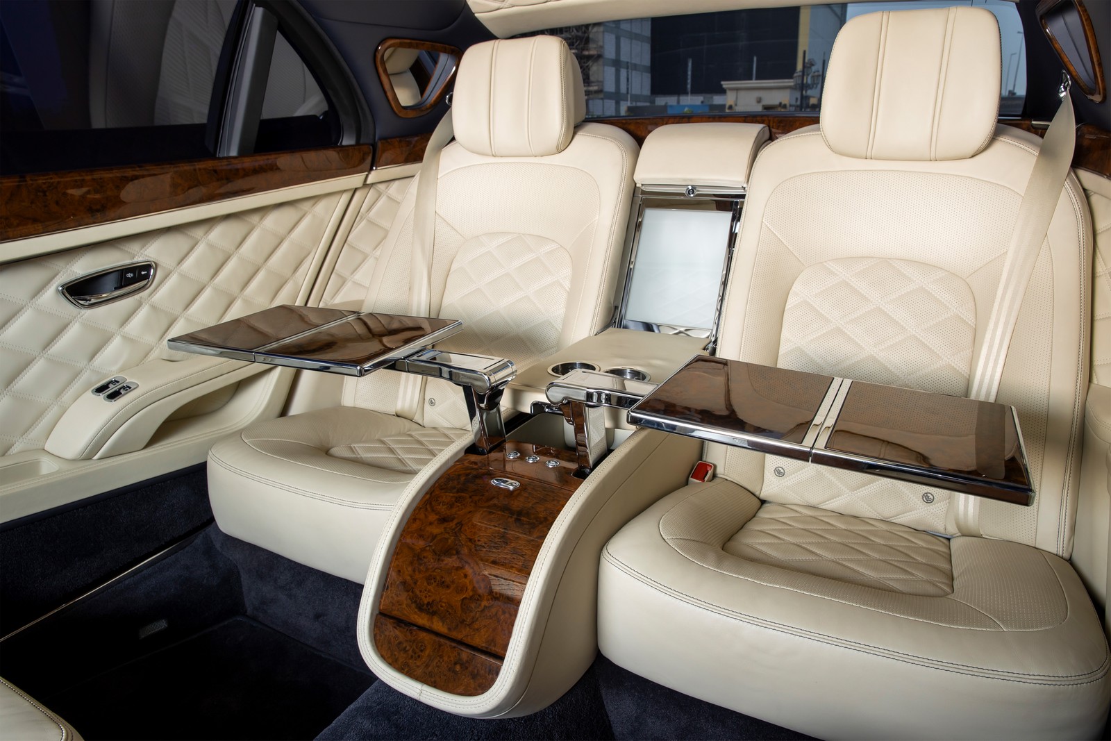 2021 - BENTLEY MULSANNE GRAND LIMOUSINE MULLINER, foto 7