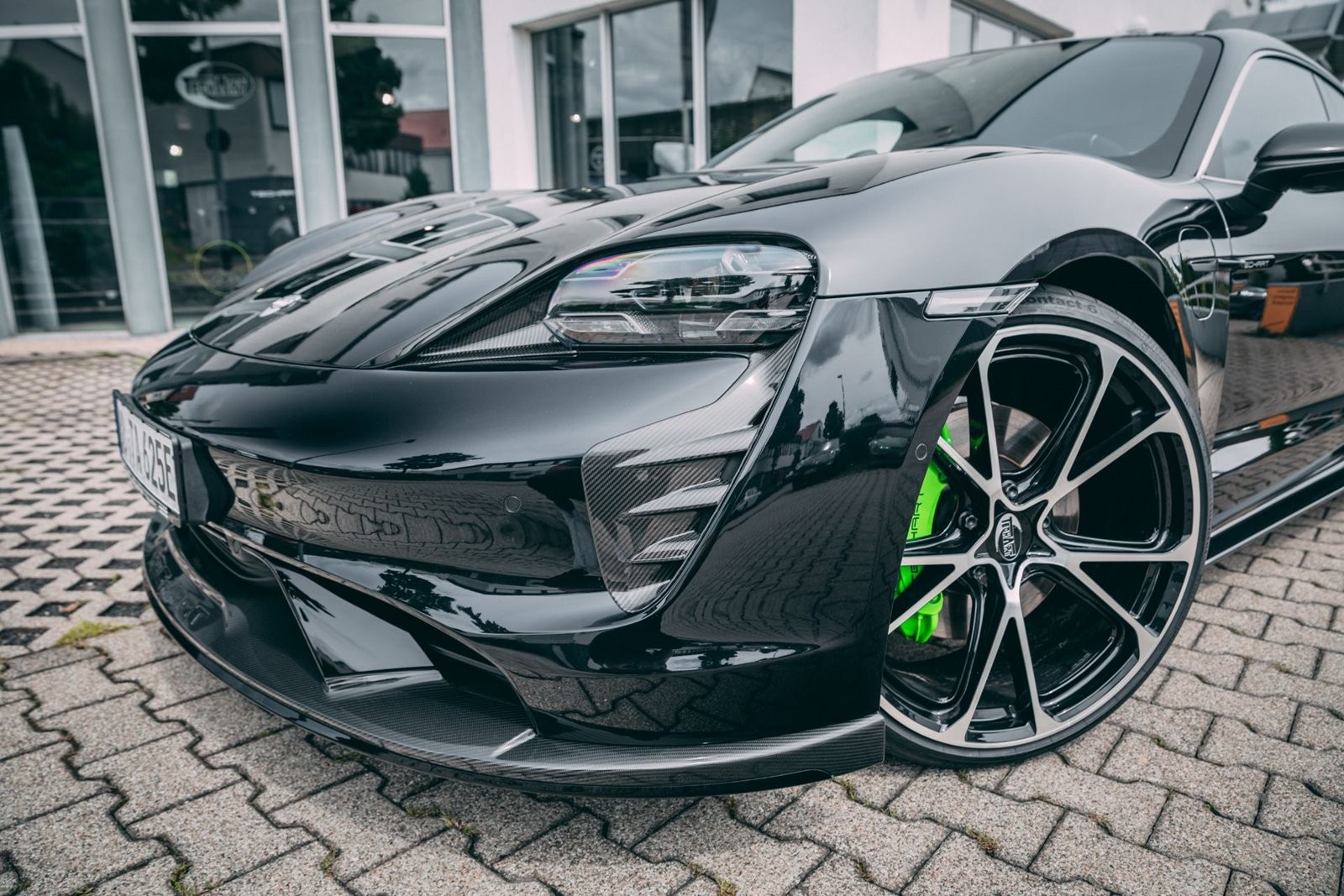 2021 - PORSCHE TAYCAN BY TECHART, foto 3
