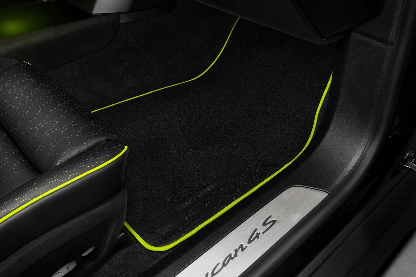 2021 - PORSCHE TAYCAN BY TECHART, foto 35