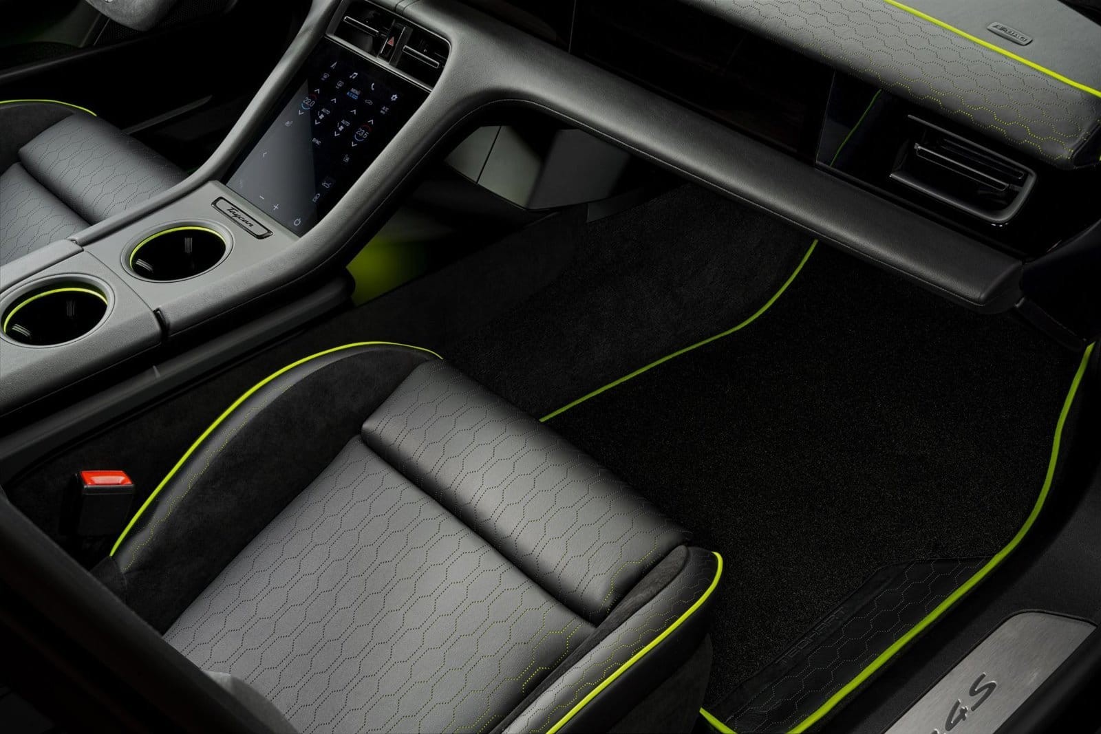 2021 - PORSCHE TAYCAN BY TECHART, foto 36