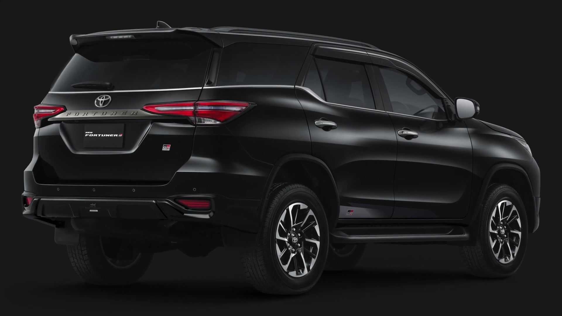 2021 - TOYOTA FORTUNER GR SPORT, foto 4