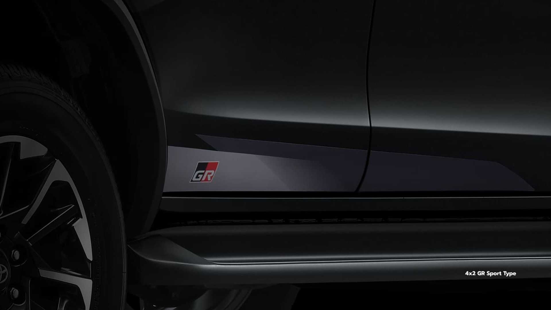 2021 - TOYOTA FORTUNER GR SPORT, foto 17