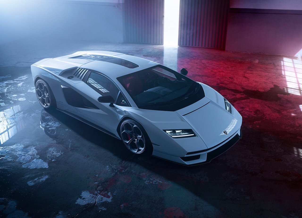 LAMBORGHINI COUNTACH LPI 800-4, foto 1