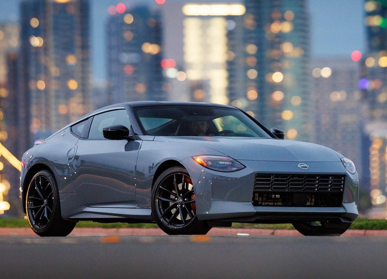 NISSAN Z, foto 1
