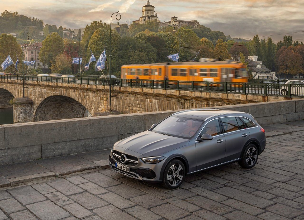 2022 - MERCEDES-BENZ C ALL-TERRAIN, foto 2