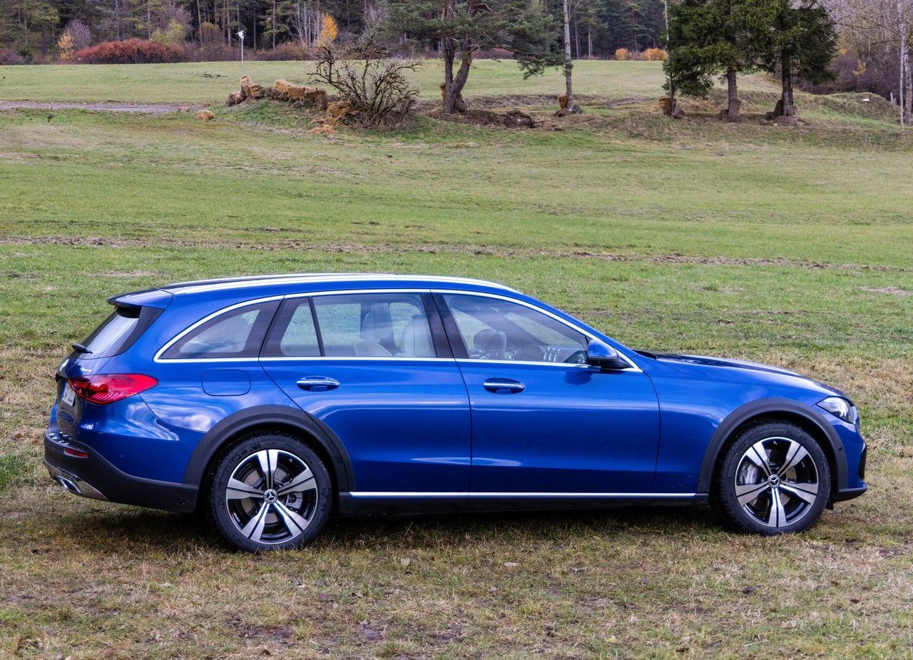2022 - MERCEDES-BENZ C ALL-TERRAIN, foto 54