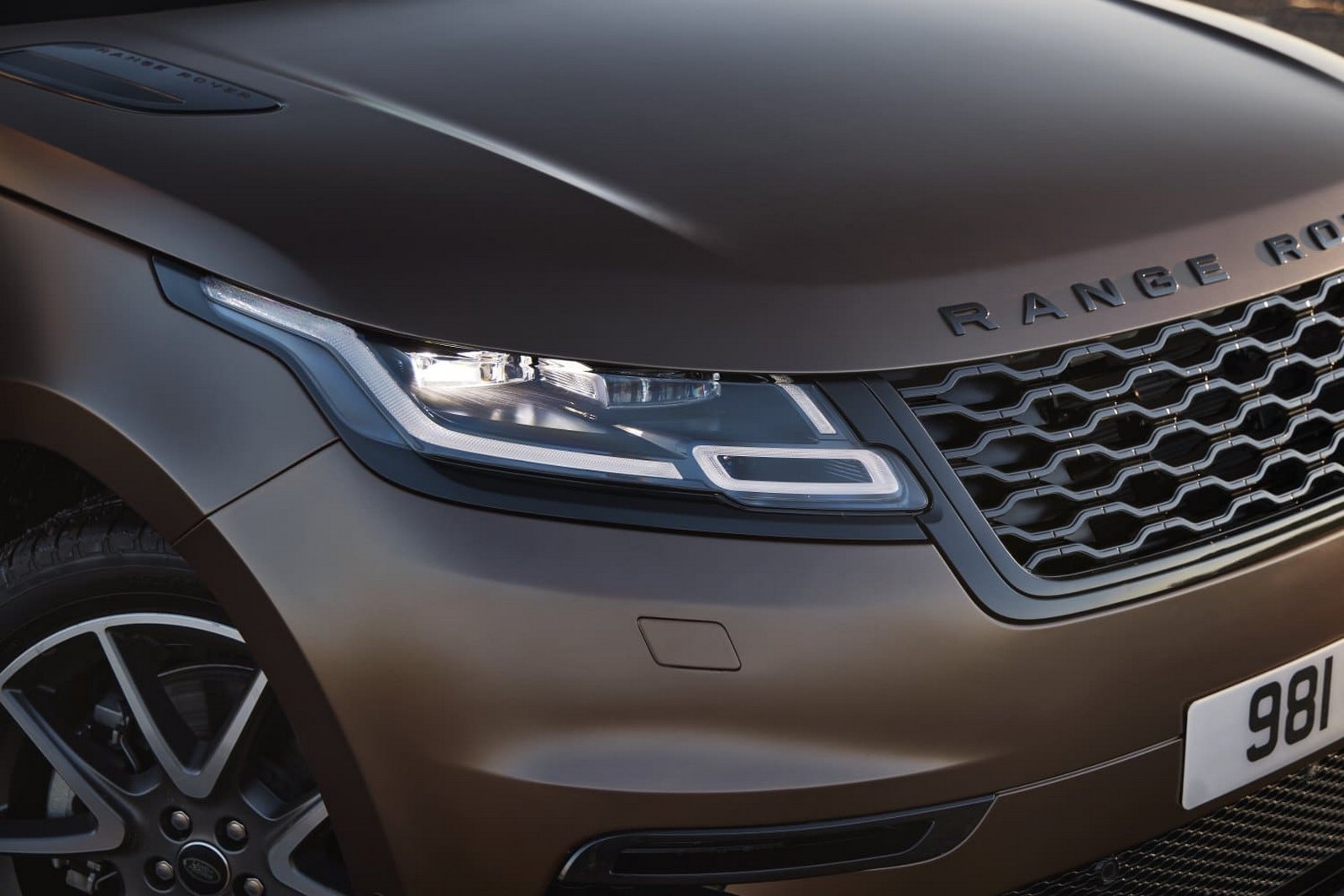 2021 - RANGE ROVER VELAR AURIC EDITION, foto 7