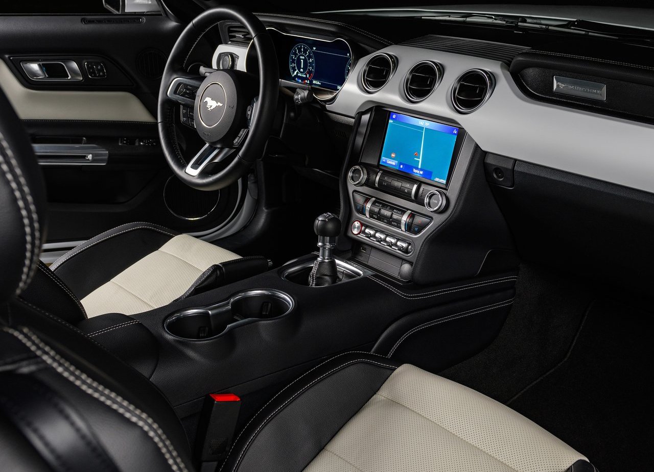 FORD MUSTANG ICE WHITE EDITION, foto 7