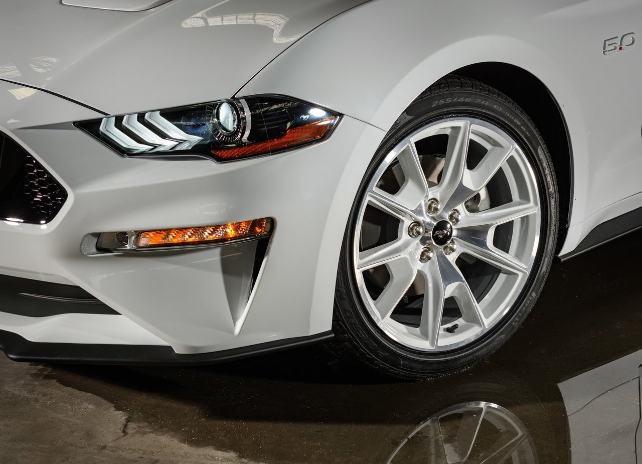 FORD MUSTANG ICE WHITE EDITION, foto 16