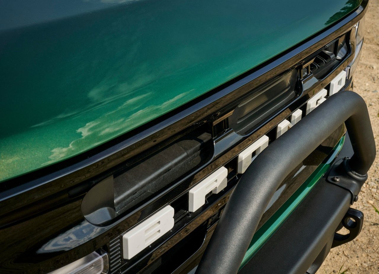 FORD BRONCO 4-DOOR, foto 13