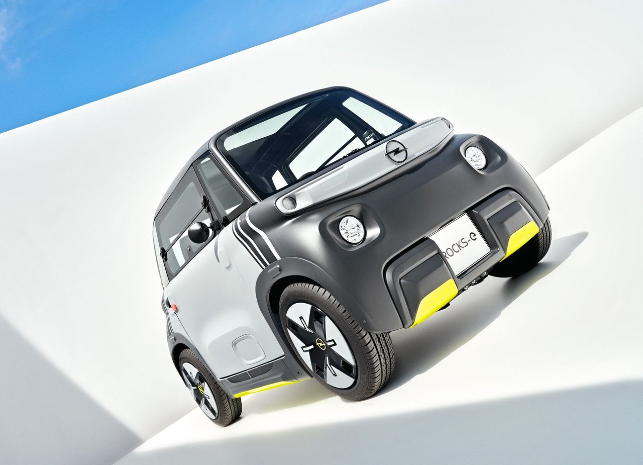 2022 - OPEL ROCKS-e, foto 1