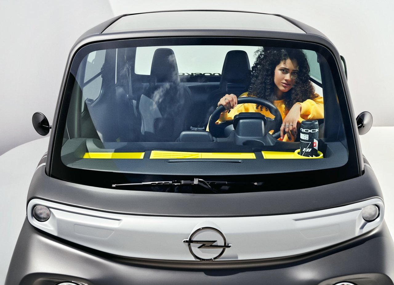 2022 - OPEL ROCKS-e, foto 11